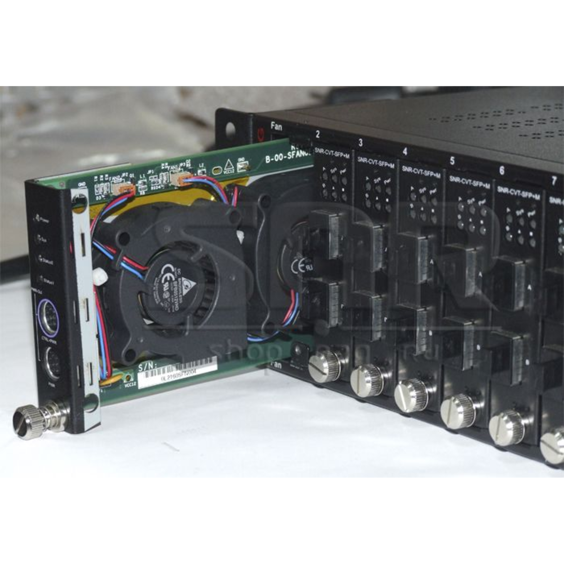 (КОМИССИОННЫЙ) Шасси медиаконвертерное для установки 16-ти 10G карт 2U/19" 