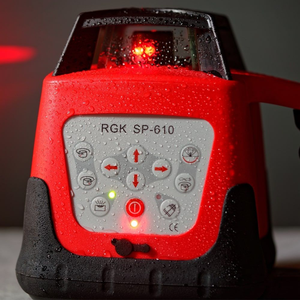 Комплект: ротационный нивелир RGK SP-610 + штатив RGK SH-170