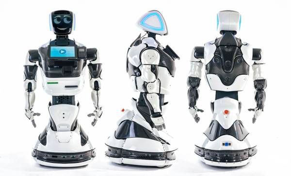 Сервисный робот Promobot V.4