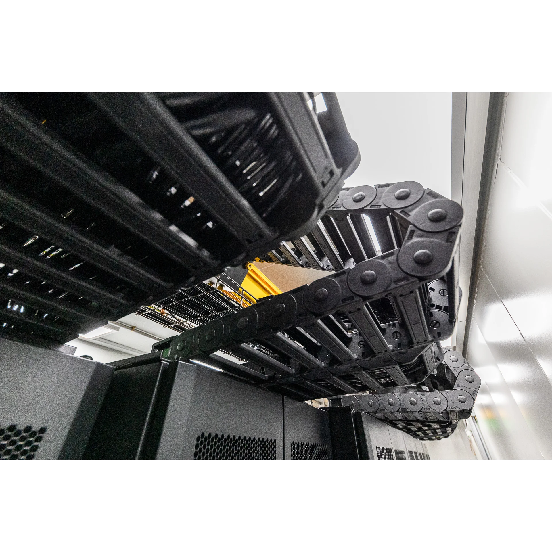 Центр Обработки Данных Контейнерный (20Ft, 42Ux7, IT-50кВт, AC-31,5x3)