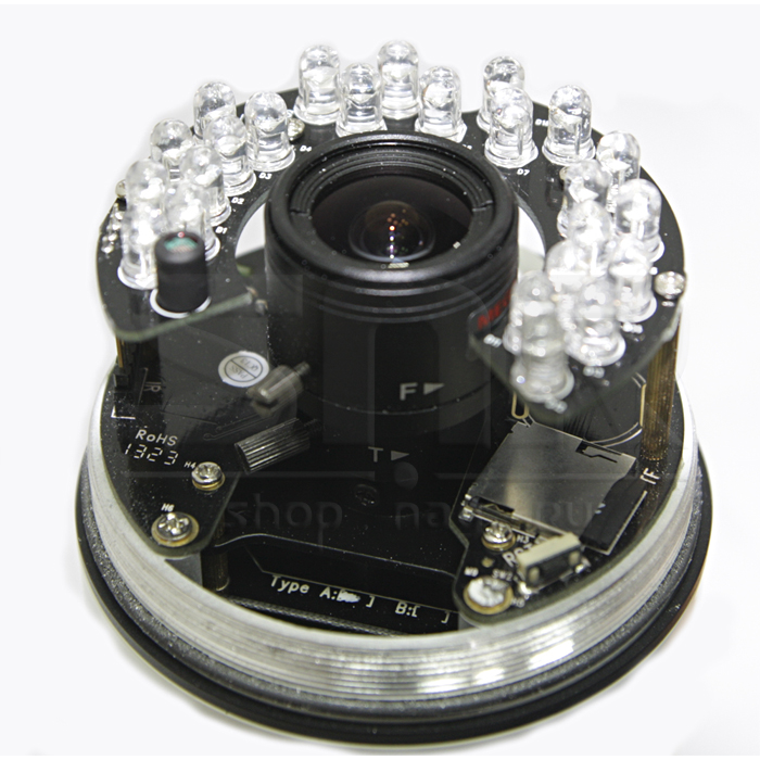 IP камера POWERTONE уличная 1.3Мп, c ИК подсветкой, 2.8-12мм, PoE, с обогревателем, с кронштейном