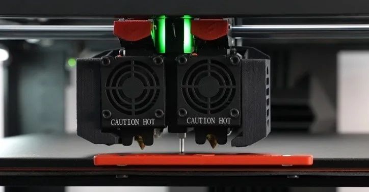 3D принтер Raise3D Pro3 Plus