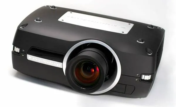 Проектор Projectiondesign F80 1080 (без линз), 3DLP, 8000 ANSI lm, 1920x1080, 15000:1, HDMI 1.3, DVI-D, BNC, RS232, моториз.зум и фокус, сдвиг линз горизонт. и вертик., 26кг Projectiondesign F80 1080 (без линз)