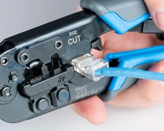 Jonard UC-864 - кримпер для обжима коннекторов RJ 45, RJ 22, RJ 12,  RJ 11 (6 в 1)