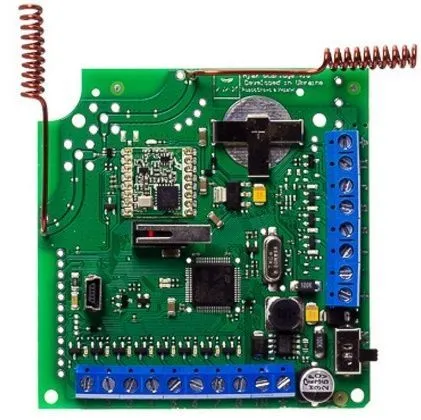 Ajax ocBridge Plus - модуль интеграции датчиков Ajax в проводные и гибридные системы безопасности
