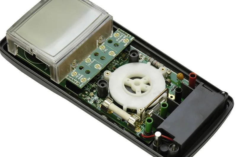 Цифровой мультиметр Актаком АМ-1060