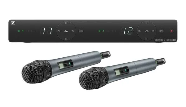 Радиомикрофон ручной Sennheiser XSW 1-825 DUAL-B