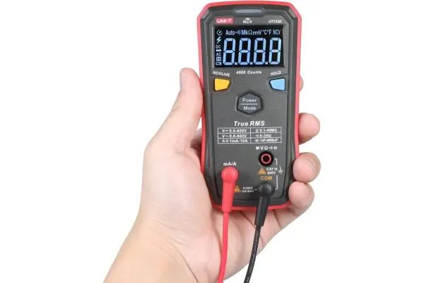 Мультиметр UNI-T UT123D 600 В, 10 А