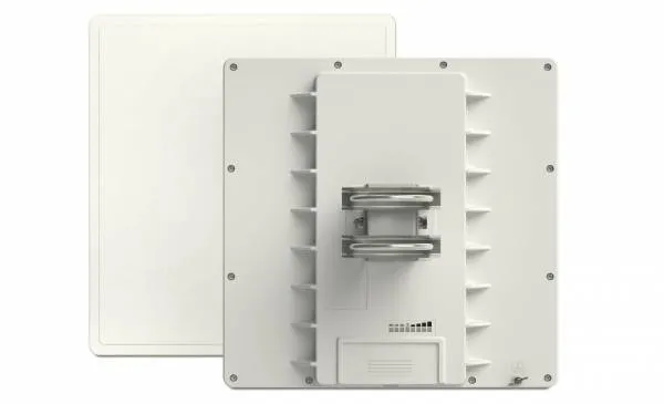 Точка доступа Mikrotik QRT 5 ac