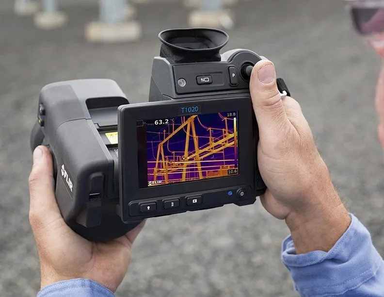 Тепловизор FLIR T1020